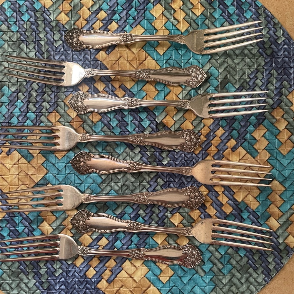Eight Arbutus Dinner Forks - Picture 3 of 6